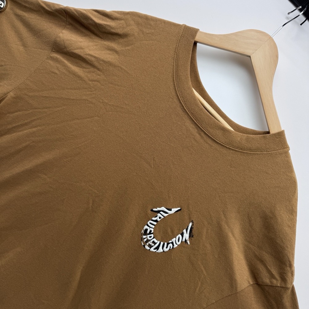 True Religion Painted Horseshoe Oversized Tee Shirt Mens Medium Brown NWT
